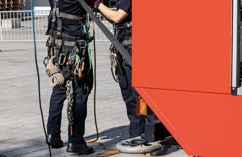 Avansert fallsikring for teknisk arbeid